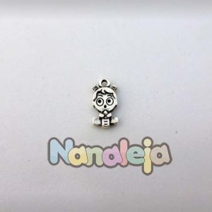 Charm bebé niña con biberón zamak 19X10mm