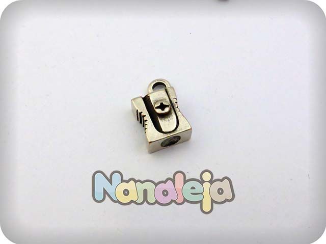 Charm sacapuntas zamak 18X10mm