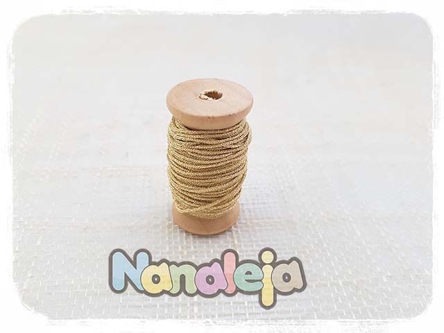 Hilo de seda japonesa dorada 1mm (precio por metro)