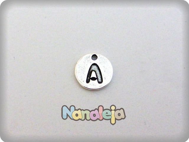 Colgante letra A moneda zamak 14mm
