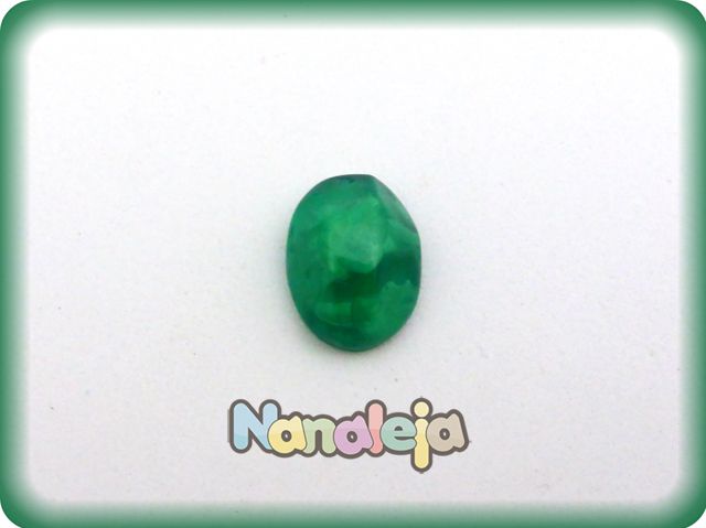 Resina para pegar oval verde 18X13mm